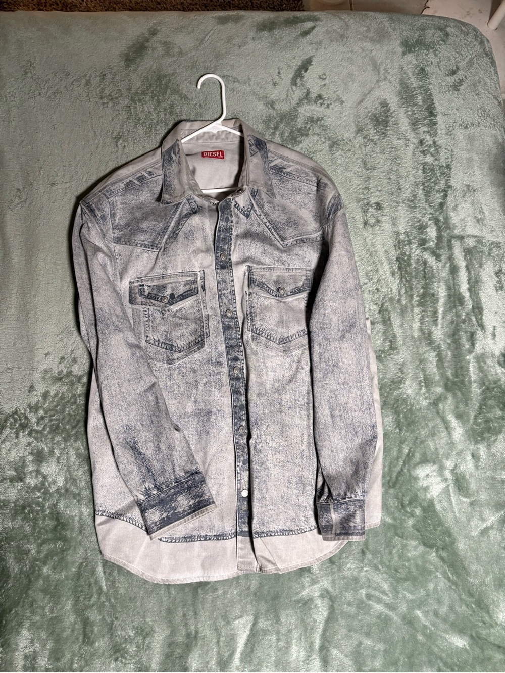 Diesel Men’s Faded Gray Acid-Wash Button-Down Shirt